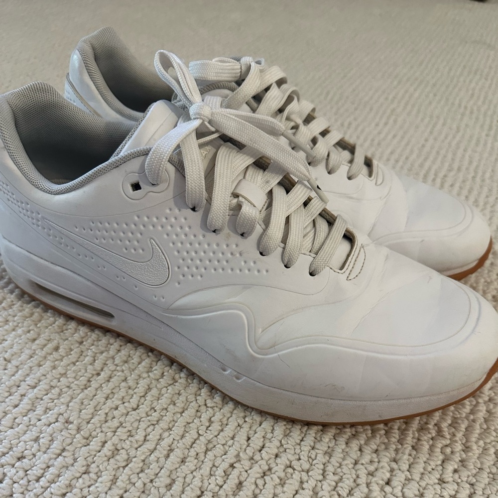 Nike men’s Air Max golf shoes